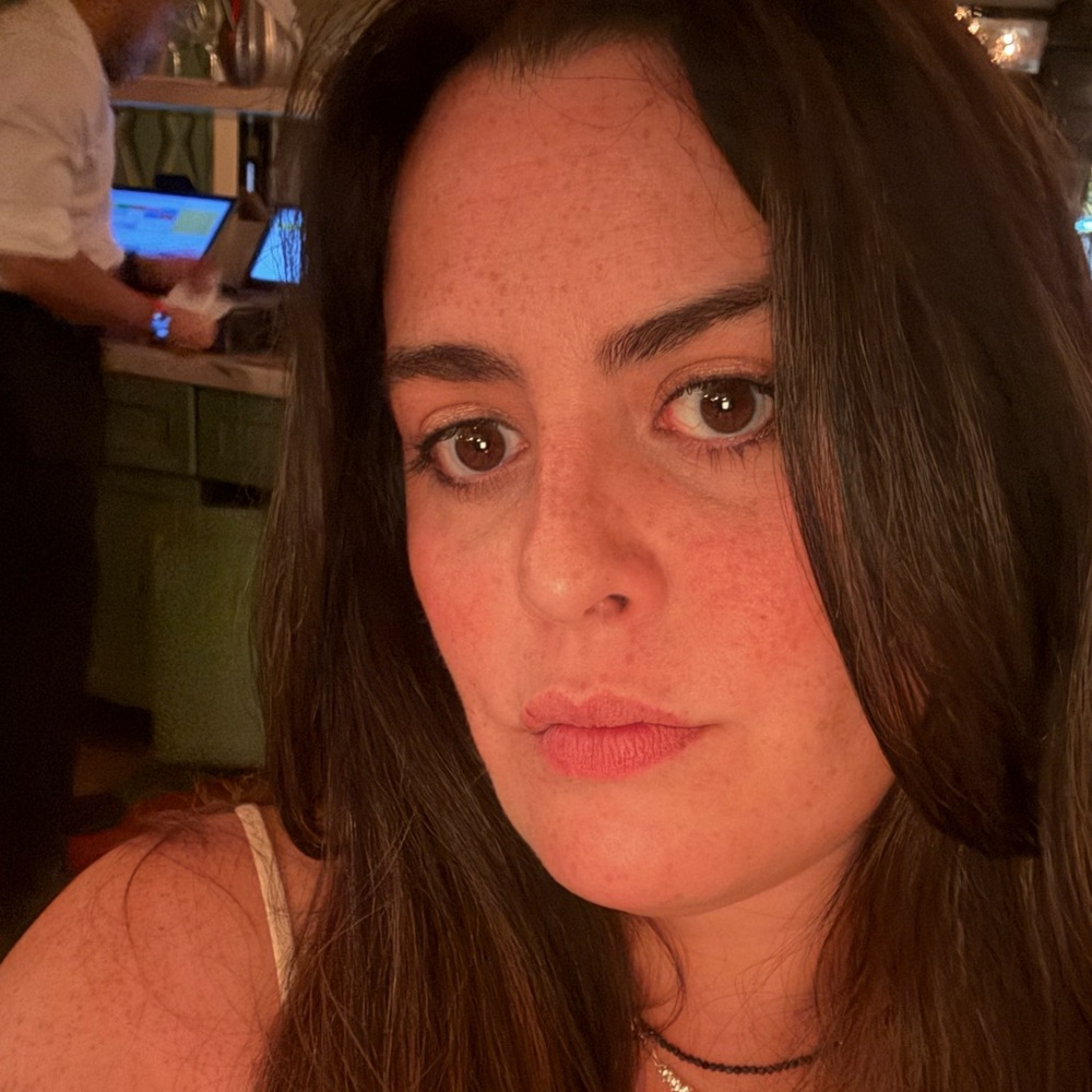 Meet your Posher, Abigail